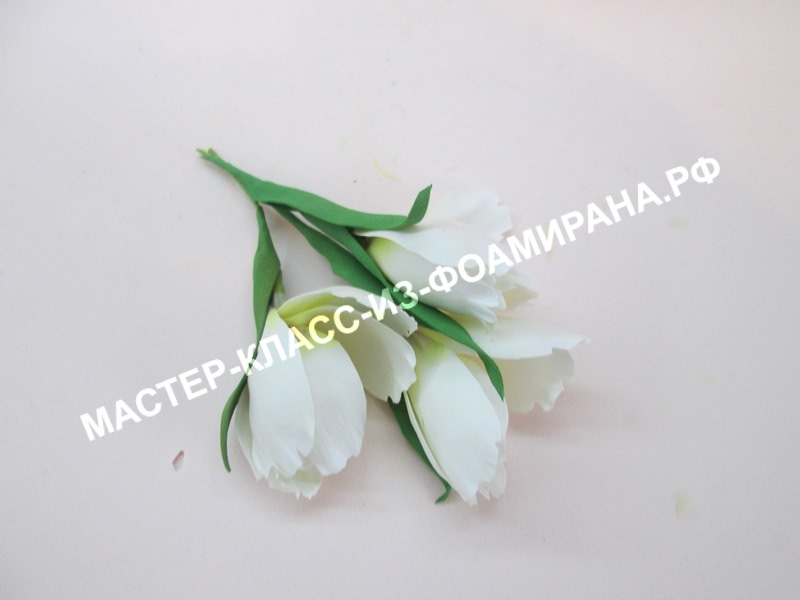 Белые цветы из фоамирана: пошаговый мастер-класс