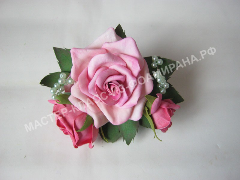Браслет с розами из фоамирана,пошаговое фото.