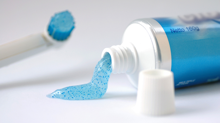 Самые необычные способы применения зубной пасты вы удивитесь