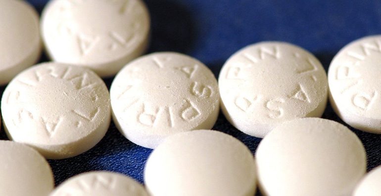 Не только от головной боли: применение аспирина в быту